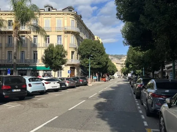FONDS DE COMMERCE BOUTIQUE CARRE D'OR