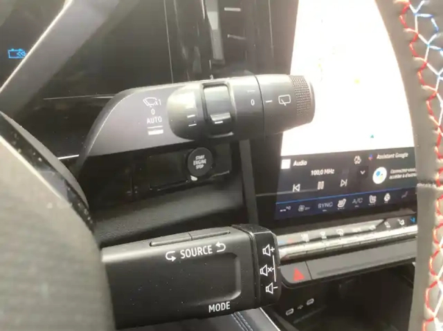 Renault Austral nouveau full hybrid e-tech 200 ch esprit alpine — photo 20
