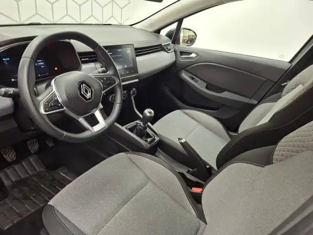 Renault Clio tce 90 — photo 127