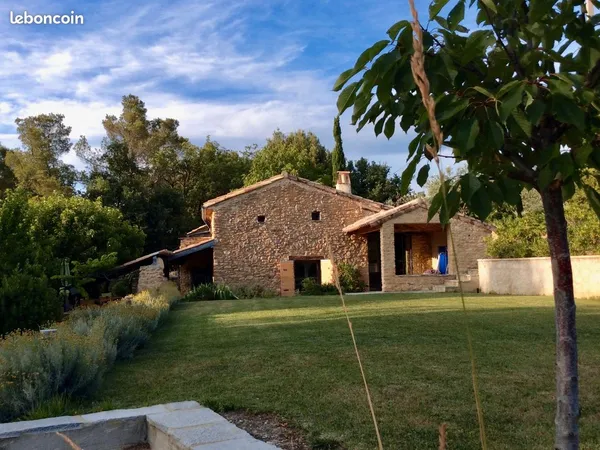 Location temporaire en Drôme Provencale