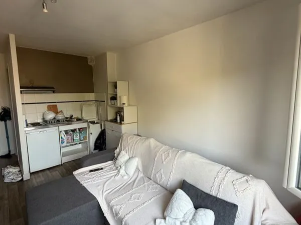 Studio rénové avec parking - Idéal investisseur ou premier achat - Talence