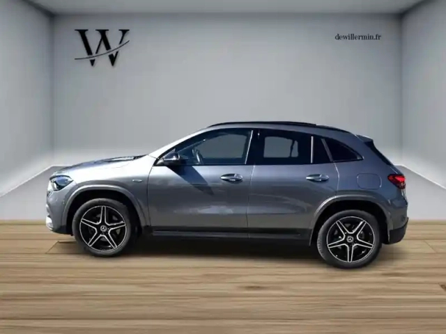 Mercedes Gla 250 e hybrid eq amg line — photo 4