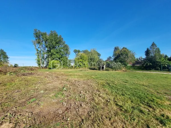 Terrain 5810 m²