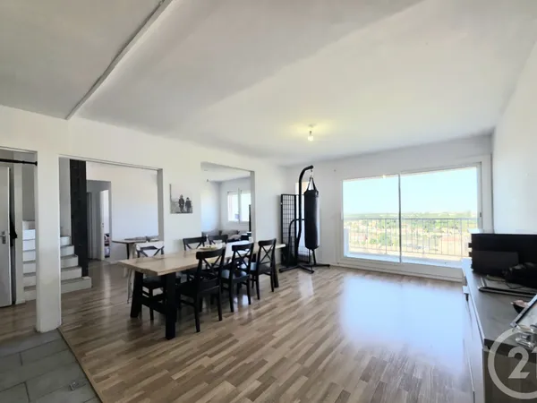 Appartement 6 pièces 118 m²