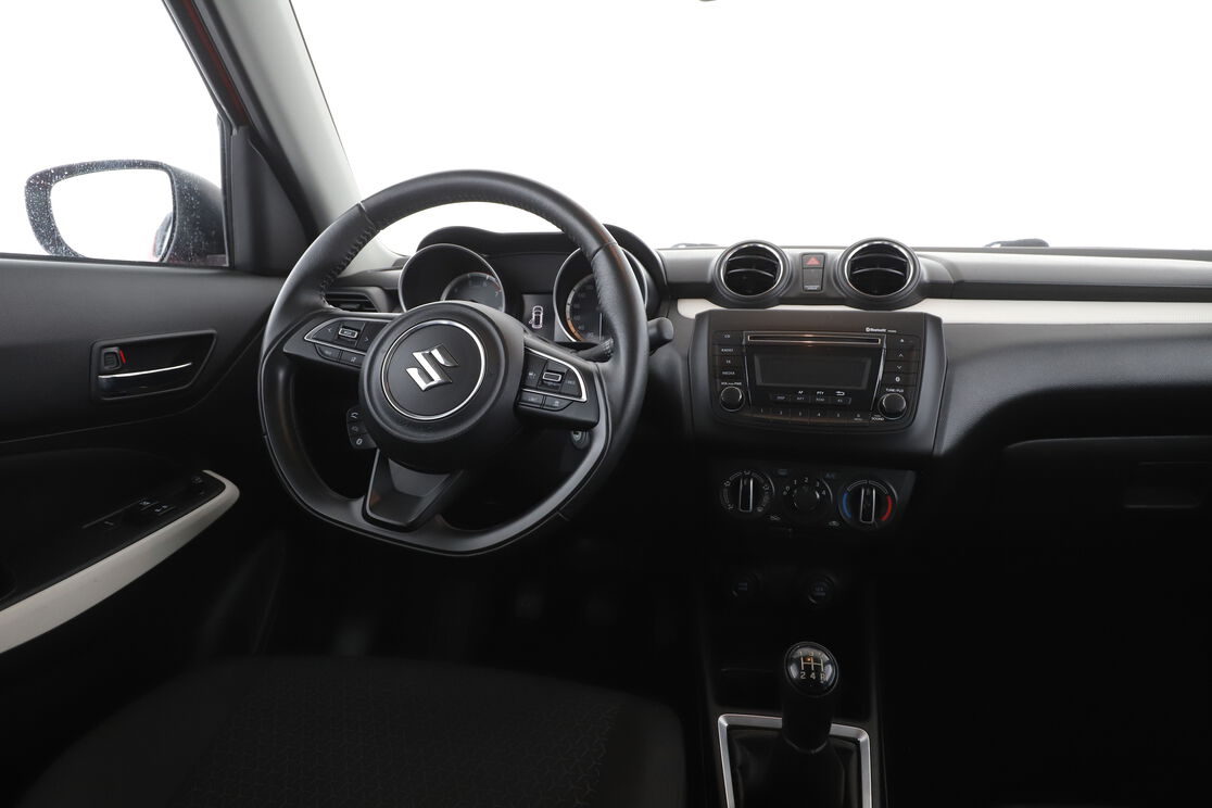 Suzuki Swift 1.2 DualJet Hybrid Avantage — photo 12