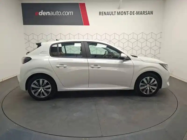 Peugeot 208 puretech 100 s&amp;s bvm6 — photo 6