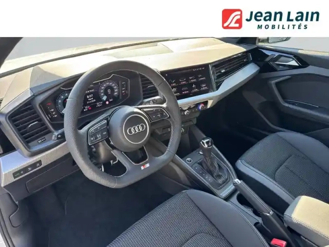 Audi A1 sportback 30 tfsi 116 ch s tronic 7 — photo 11