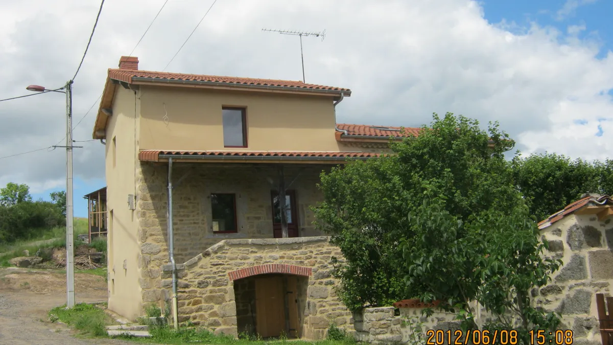 Photo 3