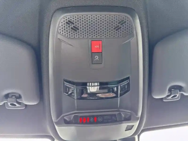 Peugeot 208 electrique 136 ch 50 kwh — photo 18