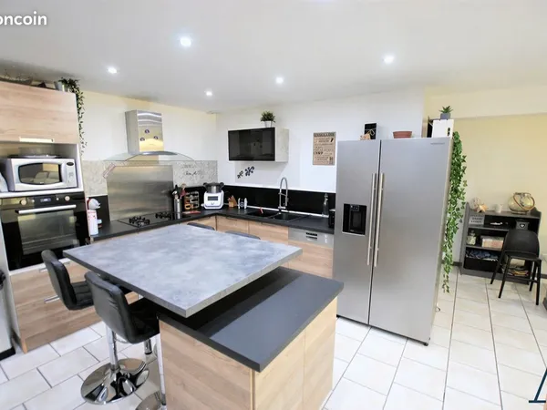 Appartement 4 pièces 116 m²