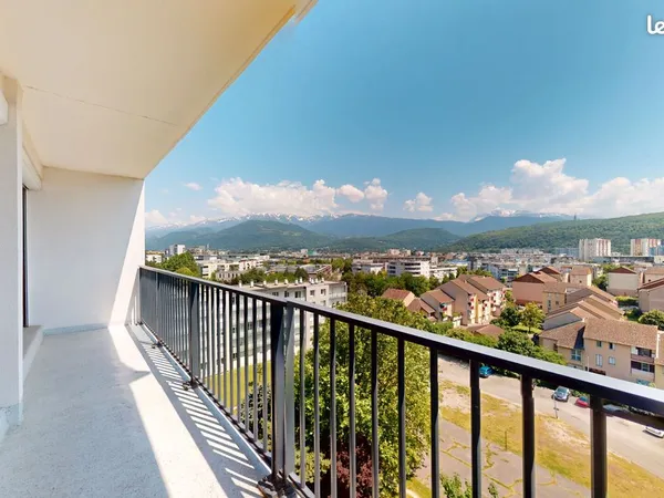 Appartement 4 pièces 77 m²
