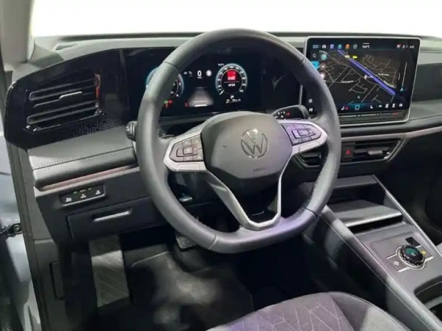 Volkswagen Tiguan 2.0 tdi 150ch dsg7 vw edition — photo 9