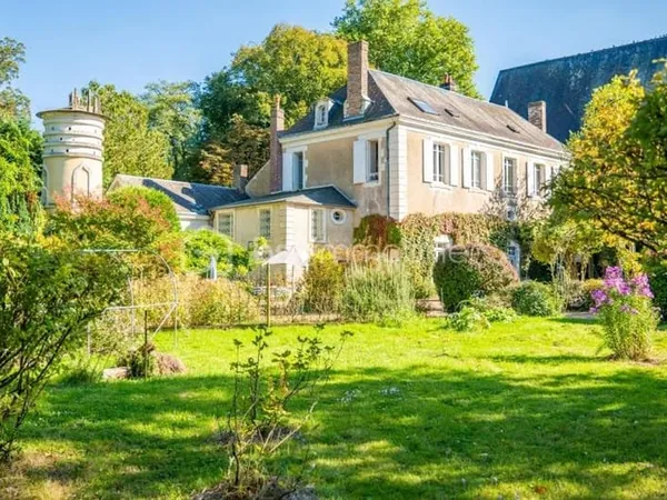 Maison 10 pièces 303 m²