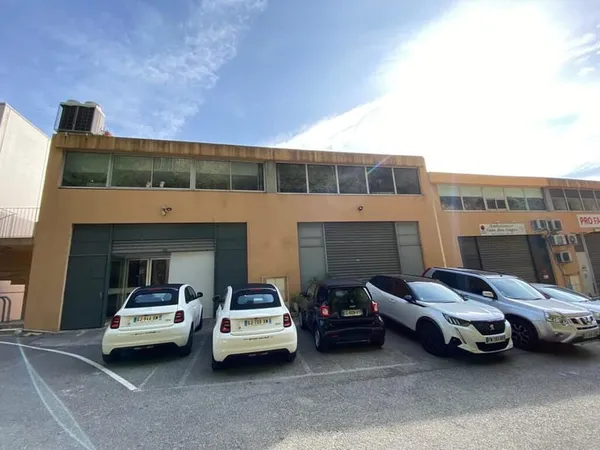 Local commercial - Canta Galet