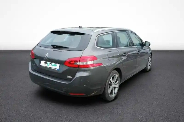 Peugeot 308 sw puretech 130ch s&amp;s bvm6 — photo 18