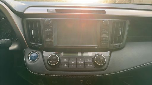 Toyota RAV4 2.5 VVTi 197 Hybrid 2WD E-CVT - Dynamic – 2018 – 86598 km – Hybride essence – Boîte Automatique — photo 22