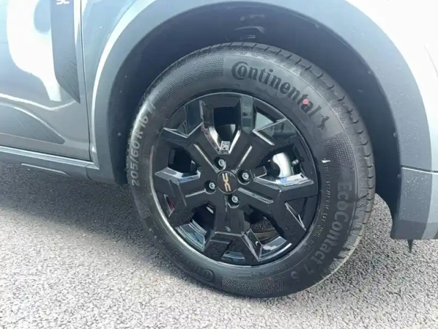 Dacia Sandero eco-g 120 auto