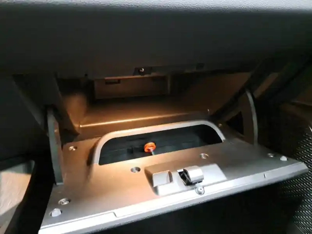 Dacia Duster tce 150 fap 4x2 edc — photo 43