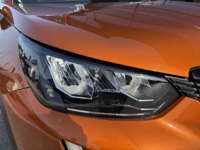 Peugeot 2008 puretech 100 s&amp;s bvm6 — photo 7