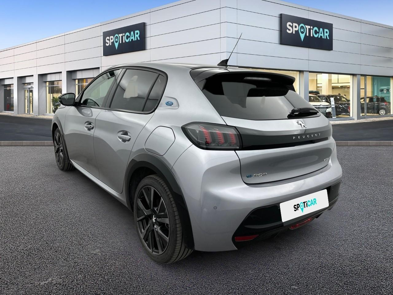 Peugeot 208 electrique 50 kwh 136ch gt — photo 7