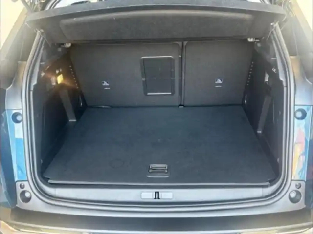 Peugeot 3008 1.2 puretech 130ch s&amp;s roadtrip eat8 — photo 13