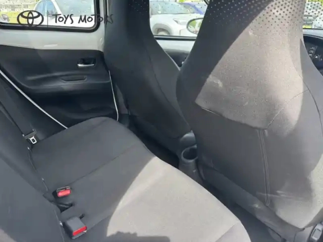 Toyota Aygo 1.0 vvt-i 72 dynamic — photo 7