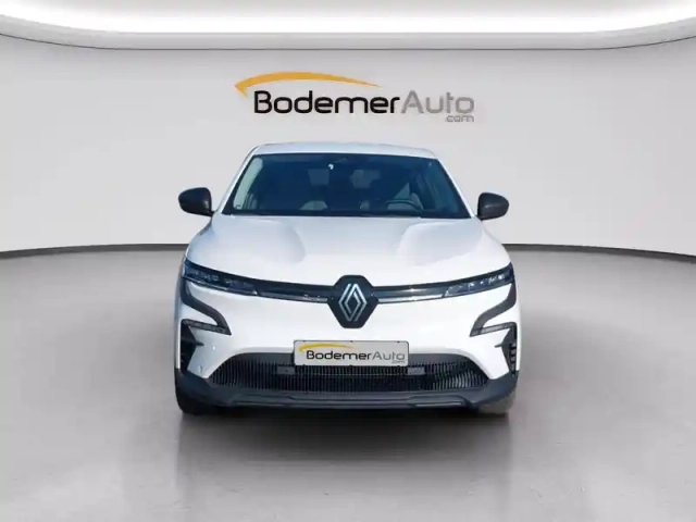 Renault Megane e-tech ev60 130ch super charge — photo 8