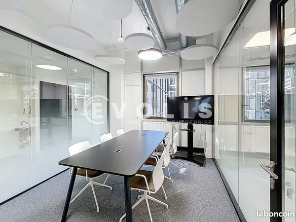 Bureau 118 m²