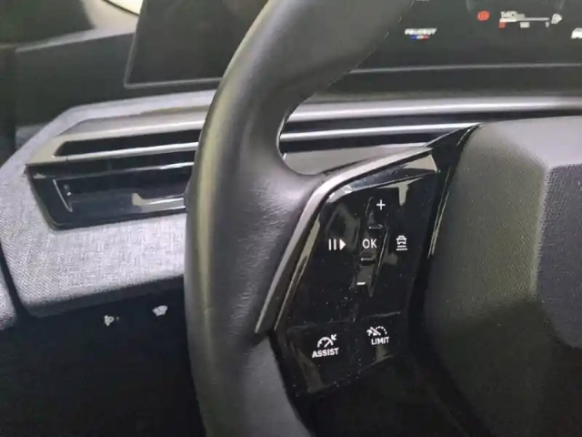 Peugeot 5008 hybrid 136 e-dcs6 — photo 95