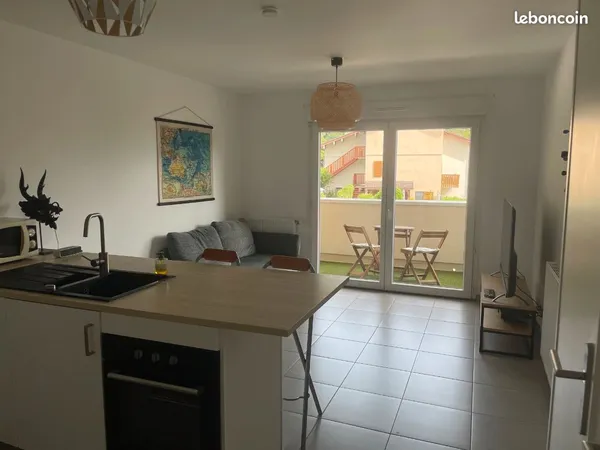 Appartement T2 meublé 40 m² - Chambéry - Garage + Rooftop