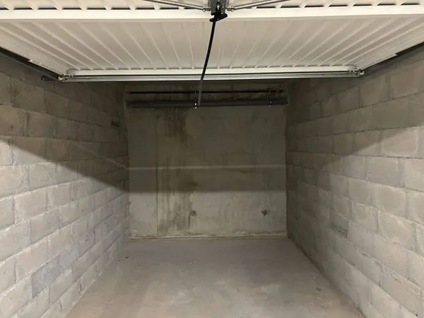 Stationnement Location Lyon   100€