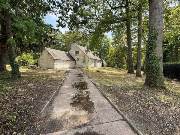 Maison 7 pièces 180 m²