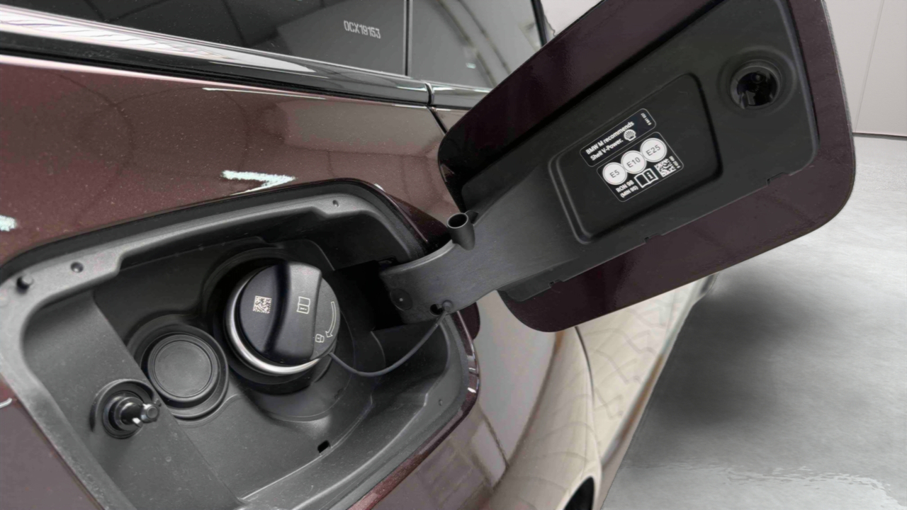 BMW M5 Touring PHEV 727 ch BVA8 — photo 9