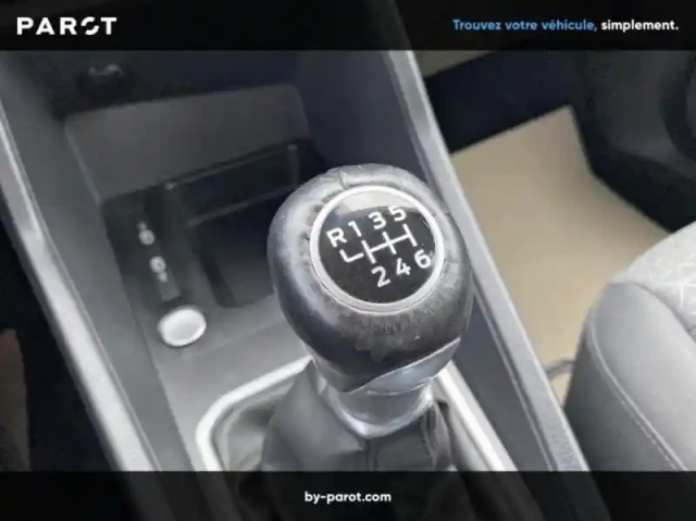 Ford Tourneo Connect 2.0 ecoblue 102ch titanium — photo 42