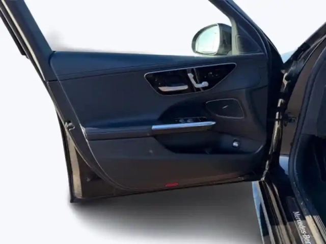 Mercedes Classe C 200 d amg line — photo 21