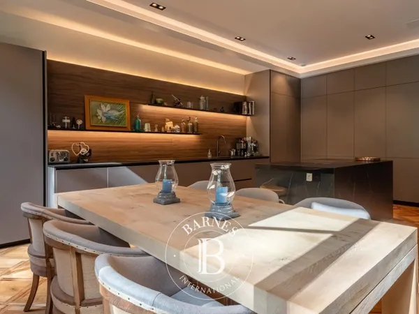 Lyon 6 - Maréchal Lyautey - Appartement de 166,51 m² - 3 chambres - Balcon