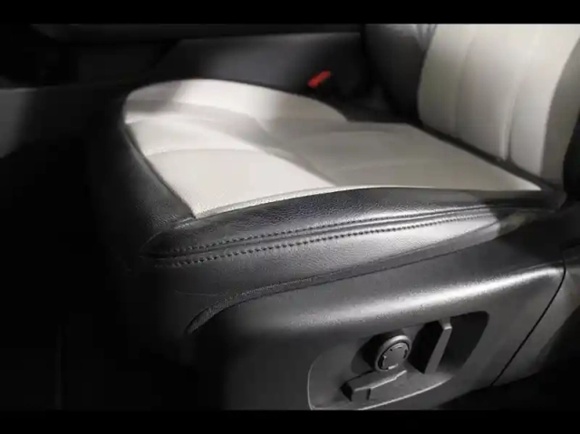 Land Rover Range Rover evoque 1.5 p300e 309ch r-dynamic s awd bva mark iii — photo 12