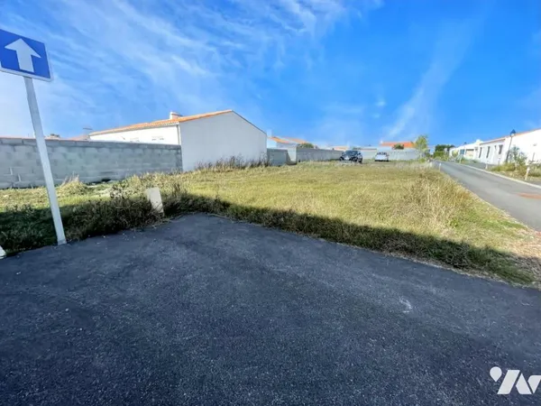 Terrain 269 m²