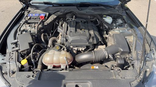 Ford Mustang Cabriolet 2.3 Ecoboost 317 - . – 2015 – 63092 km – Essence – Boîte Manuelle — photo 41