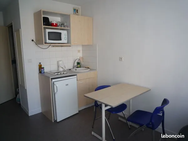 Studio à louer dès octobre 2026