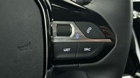 Peugeot 208 1.2 PureTech 100ch S&S Active — photo 25