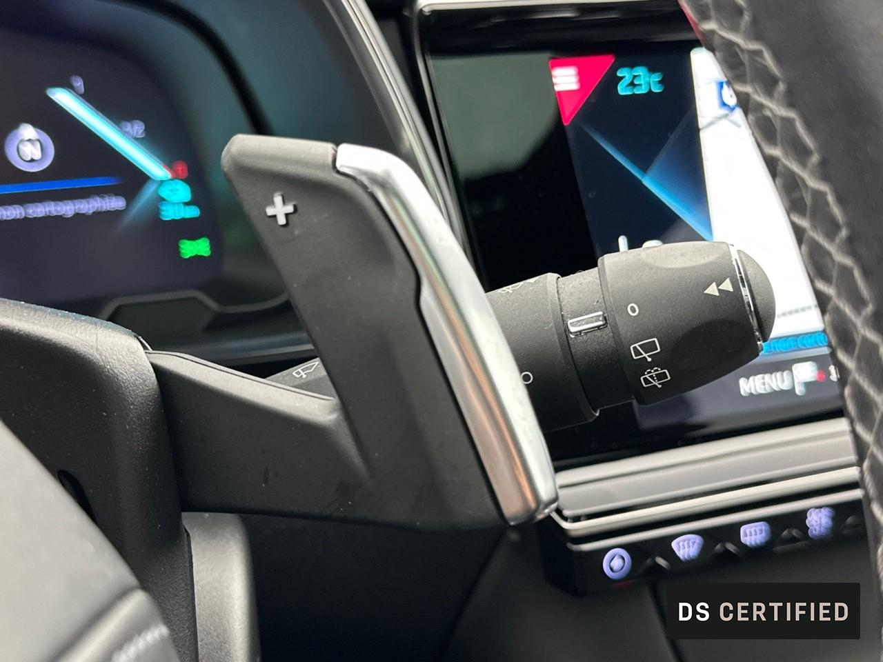 Ds Ds 7 crossback crossback hybride e-tense 225 eat8 rivoli — photo 19