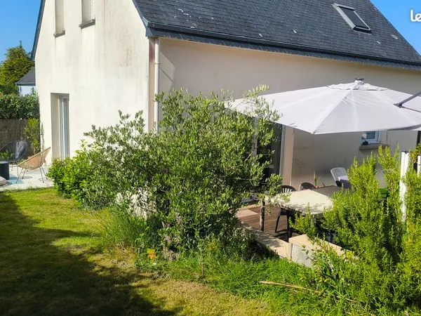 Maison - 5 pièces - 94m²