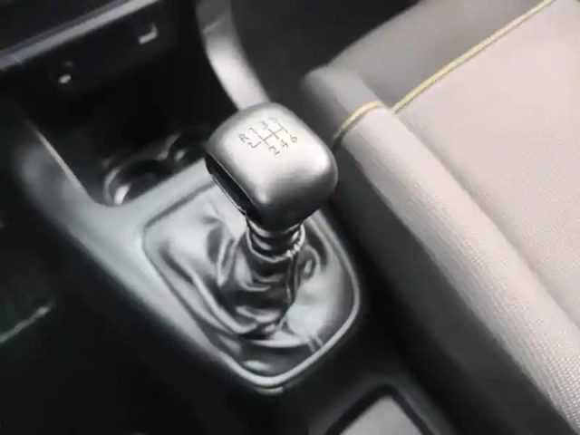 Citroën C3 bluehdi 100 ch bvm6 plus — photo 24