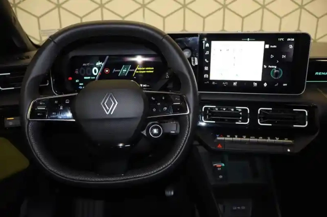 Renault 5 renault  e-tech electrique 10 ch autonomie confort — photo 10