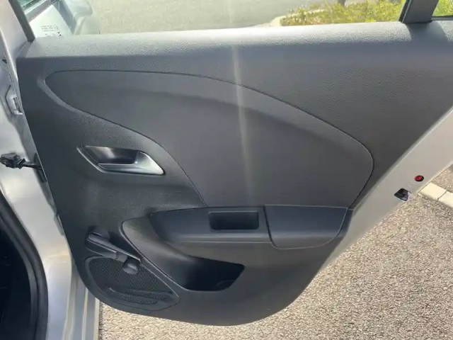 Opel Corsa electrique 136 ch &amp; batterie 50 kwh — photo 14