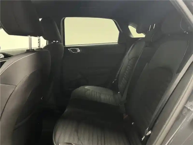 Kia Ceed 1.5 t-gdi 140 ch dct7 — photo 19