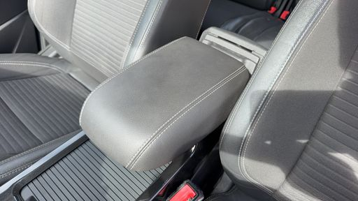 Ford Kuga 2.0 TDCI 150 - Titanium – 2017 – 140083 km – Diesel – Boîte Manuelle — photo 26