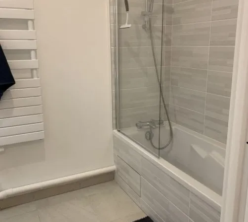 Colocation femme ou inclusif