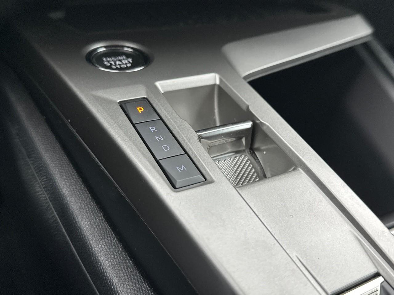 Peugeot 308 hybrid 145 e-dcs6 allure — photo 30